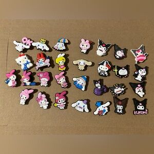 29 pc hello kitty and friends croc charms